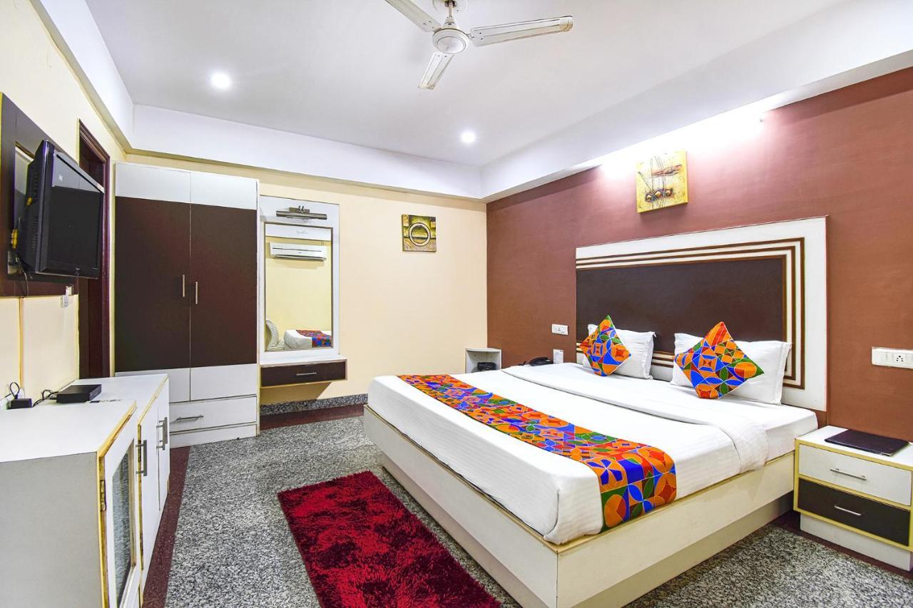 Fabhotel Comfort 35 Hotel